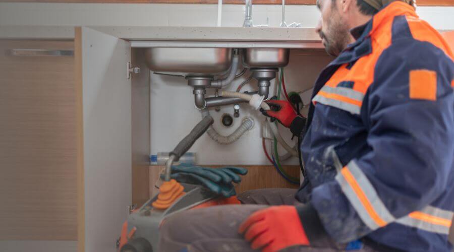 Descale Tankless Water Heater in Jacob, IL